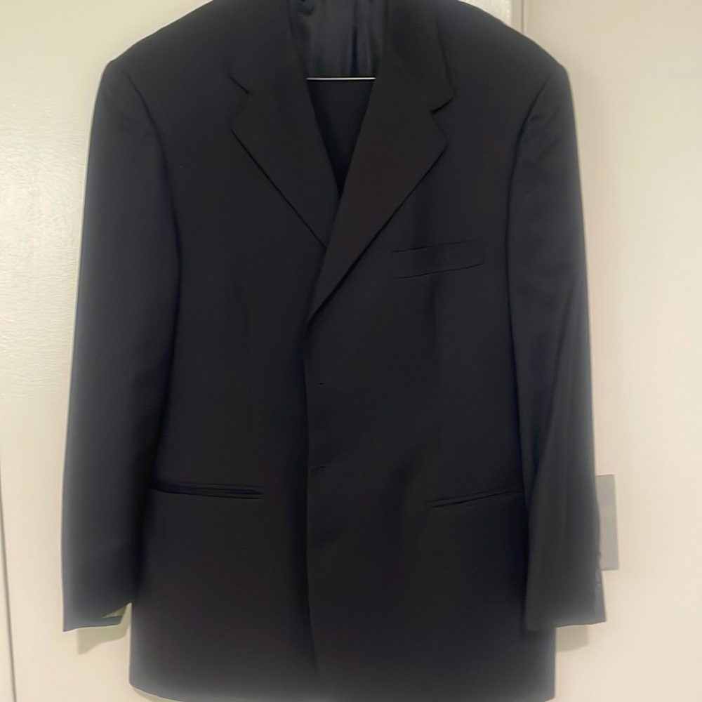 Men’s Suit